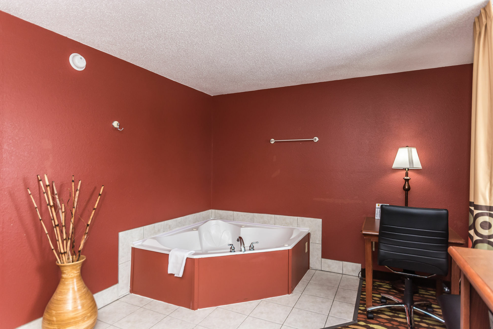 Super 8 By Wyndham Grand Forks Otel Dış mekan fotoğraf