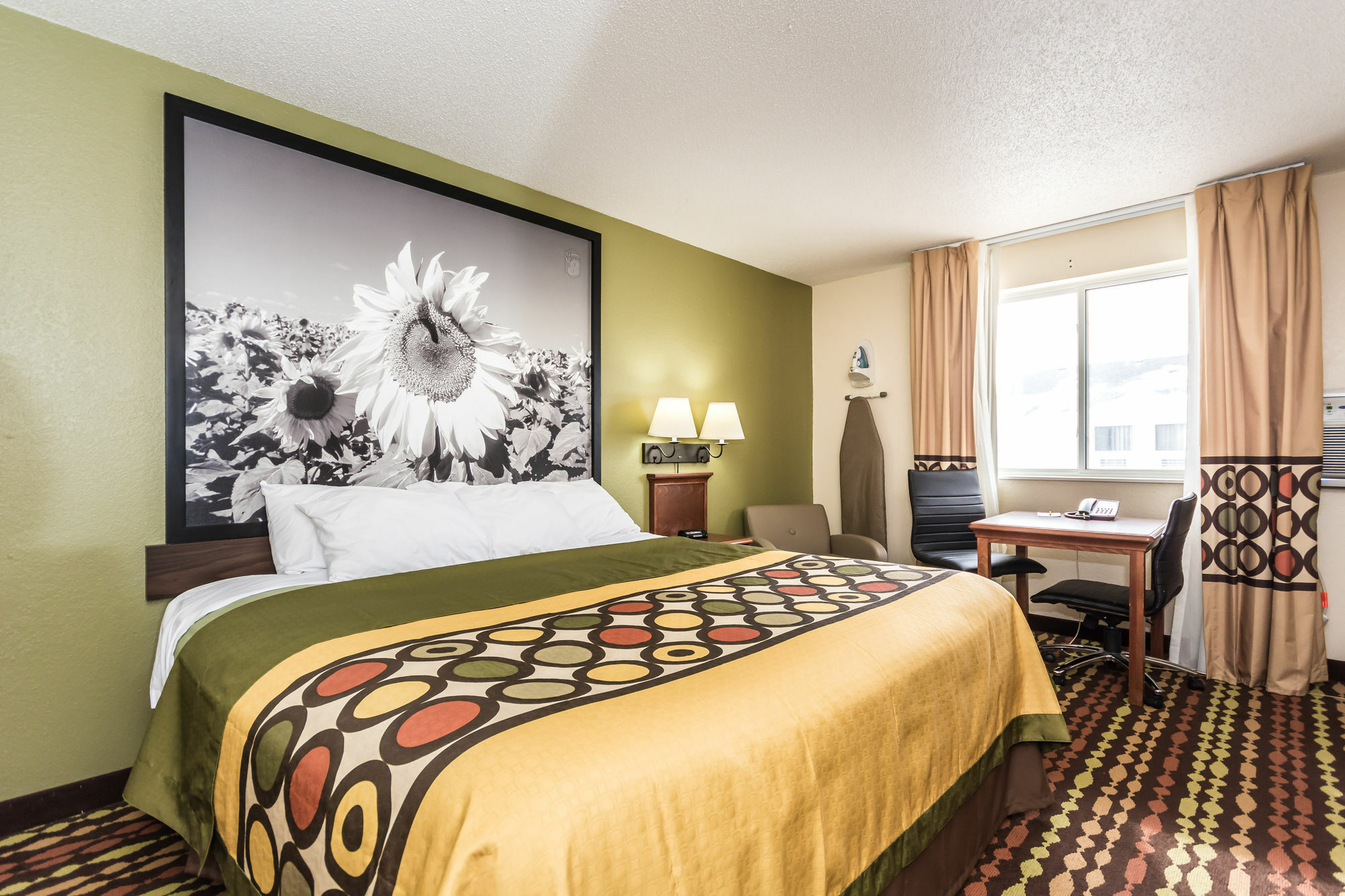 Super 8 By Wyndham Grand Forks Otel Dış mekan fotoğraf